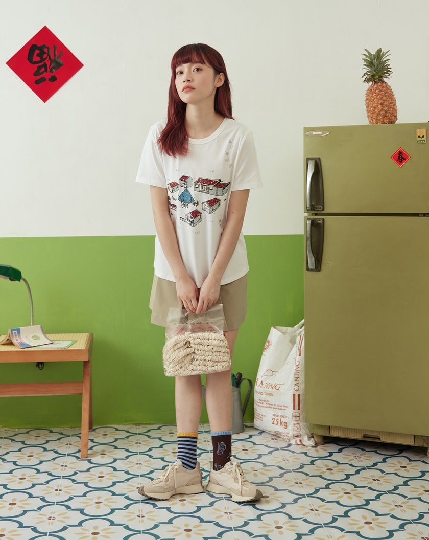 ➤復古三合院的日常斑駁印花T恤(兩色)