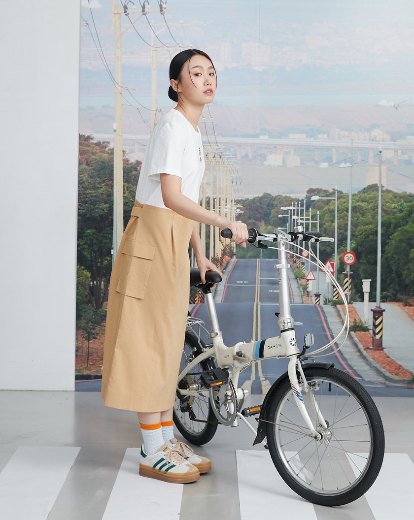 涼感單車鬆緊腰帶拼接造型洋裝(兩色)