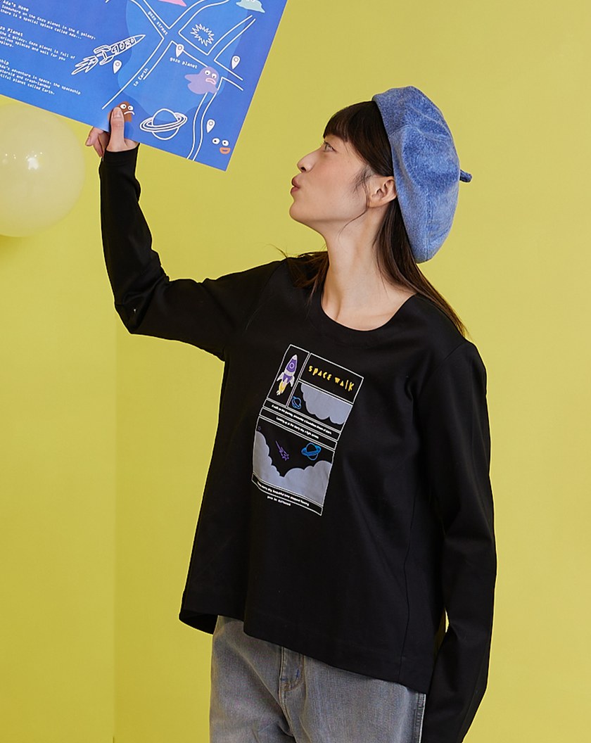 夢幻星空圓弧造型合肩大學T(兩色)