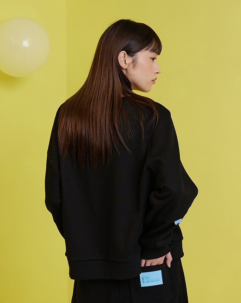 太空人奶奶坑條造型大學T(兩色)