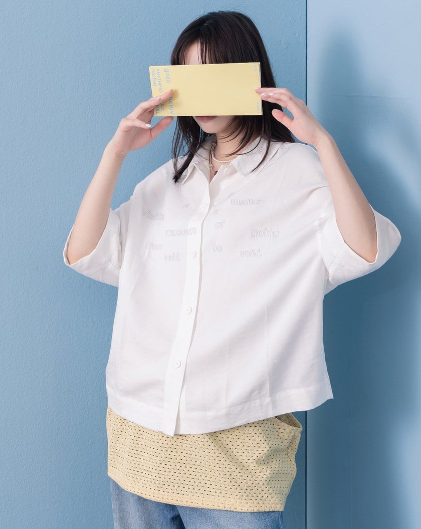 曖昧英文字氣球立體短袖襯衫(兩色)