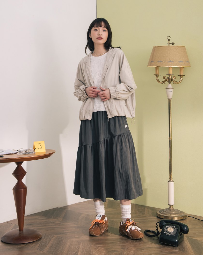 ➤斜邊造型抓褶蛋糕裙(兩色)