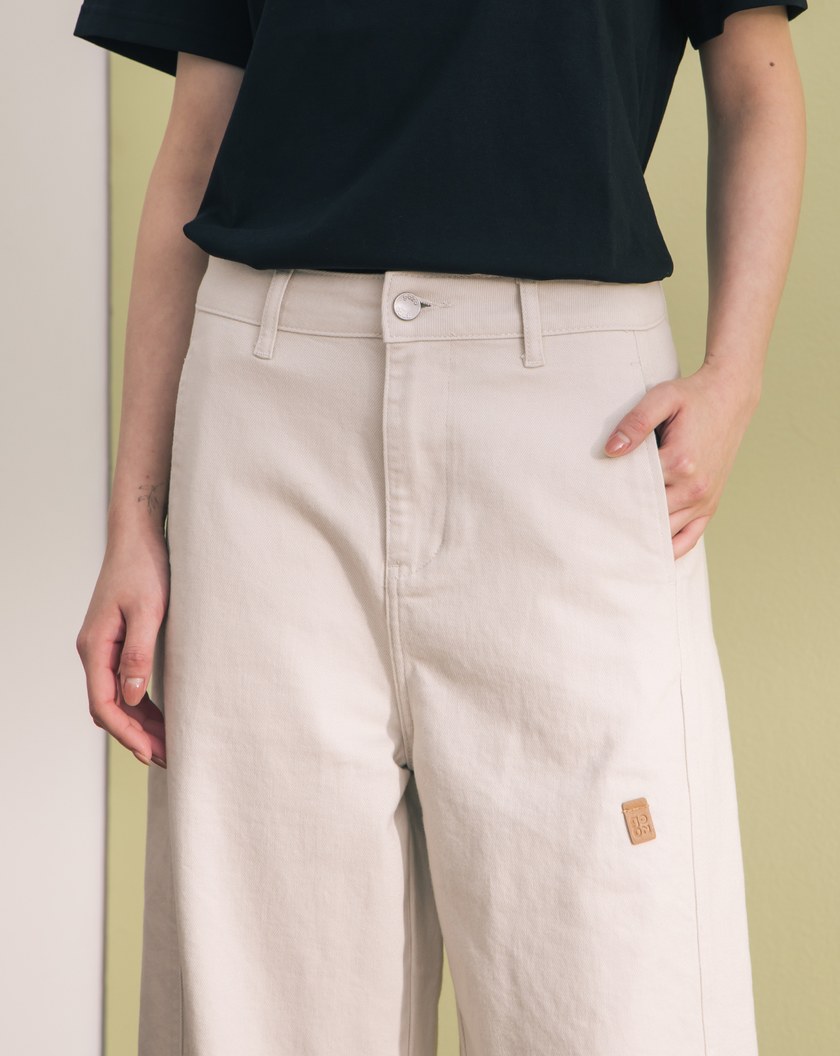 顯瘦剪接彈性直筒八分牛仔褲