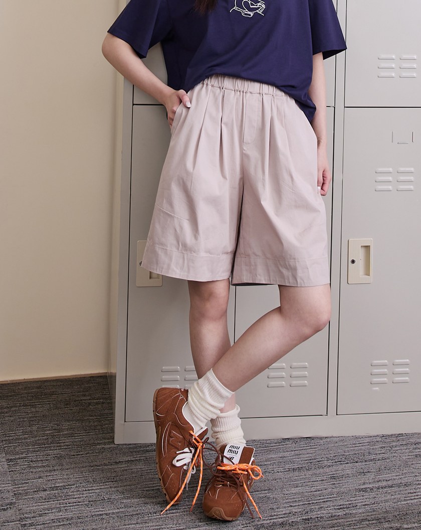 ➤可反折配色造型鬆緊短褲(兩色)