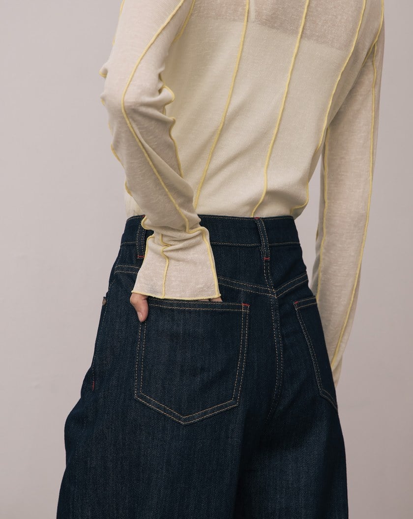 A｜大反折品牌標語繡花天絲水洗牛仔寬褲