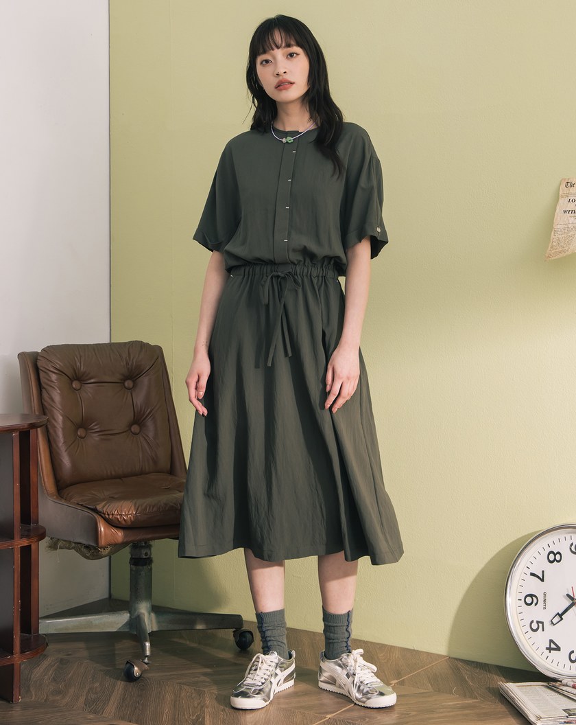 半開襟抽繩收腰短袖洋裝(兩色)