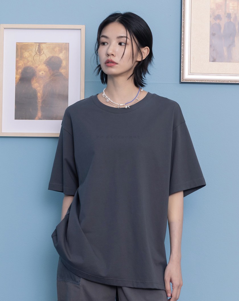 立體浮雕品牌標語涼感T恤(兩色)