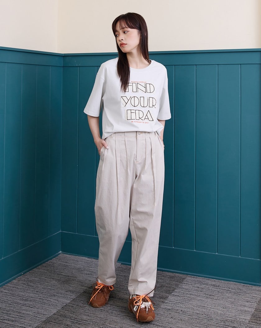 立體織紋繡花涼感T恤(兩色)