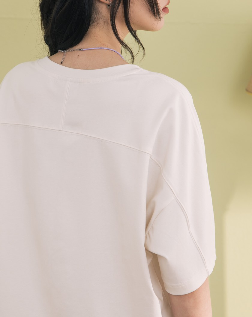 涼感天絲線條拼接造型印花T恤(兩色)