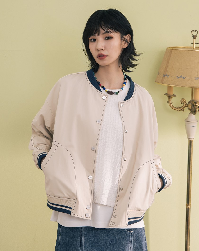 配色線條裝飾棒球外套(兩色)