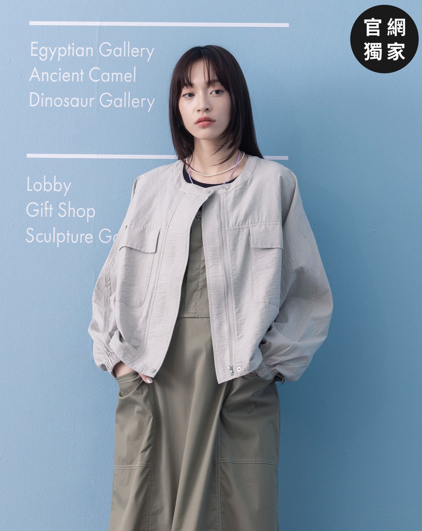 ➤大口袋下擺抽繩圓領拉鍊外套(兩色)