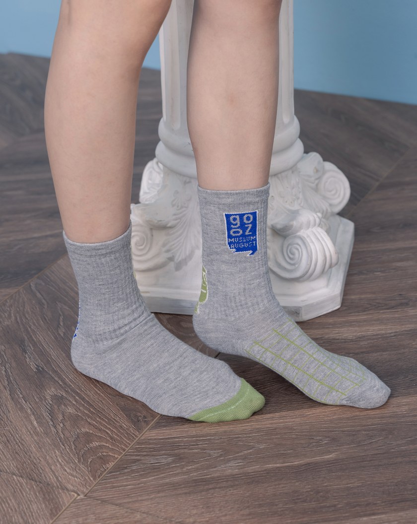 不對襯圖騰設計坑條長襪(兩色)