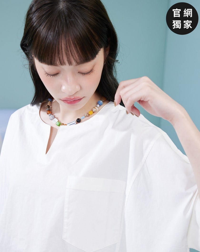 ➤造型小V領寬鬆連袖上衣(兩色)