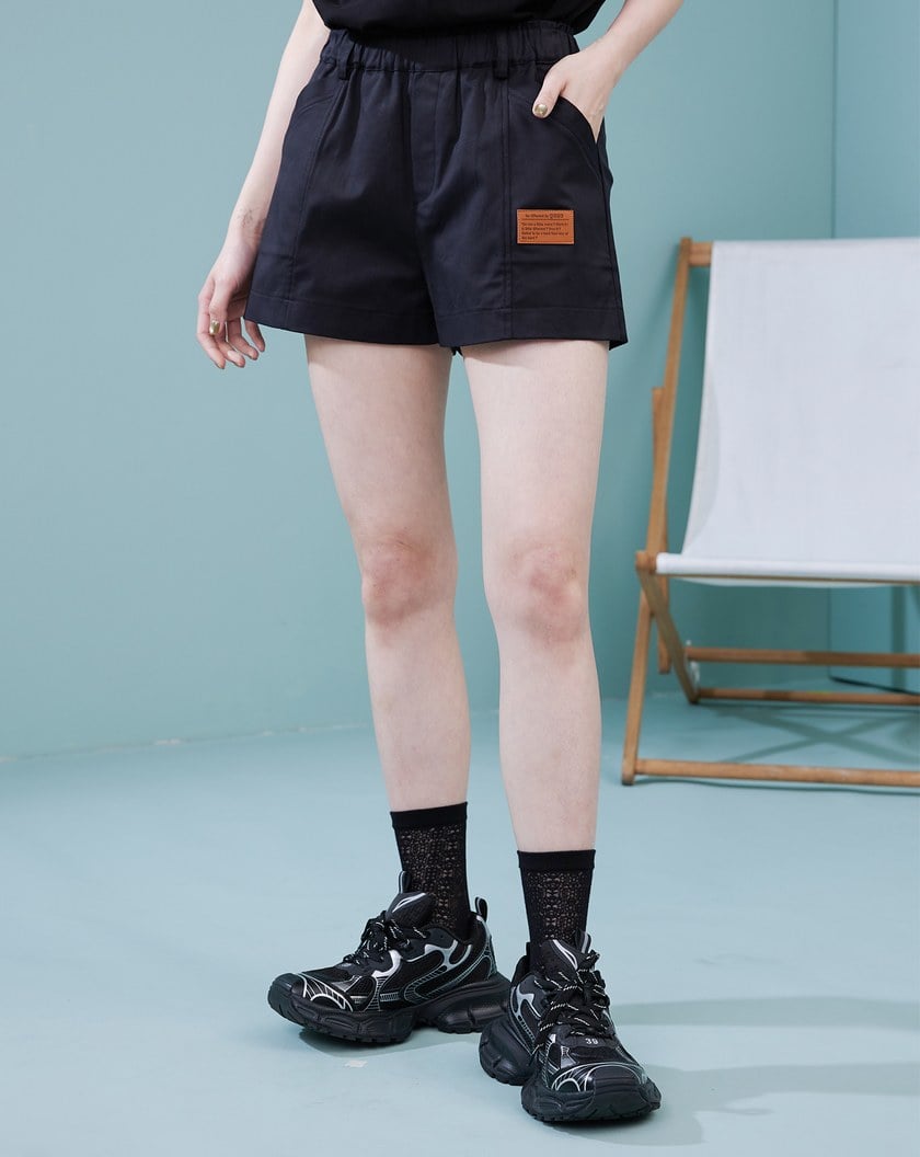 天絲棉皮標鬆緊短褲(兩色)