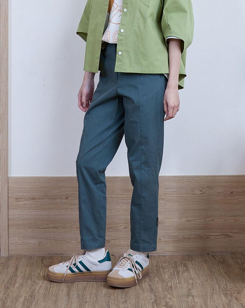 g字繡花顯瘦水洗窄管褲(兩色)