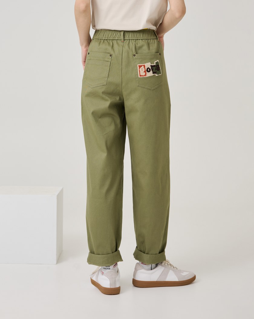 POKER LOVER毛巾繡反摺造型男友褲(兩色)