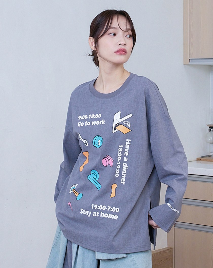 特殊蠟洗門鎖印花寬版長袖T恤(兩色)