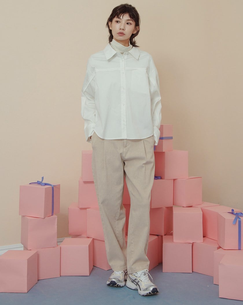 抗皺造型剪接背後打褶長袖襯衫(兩色)