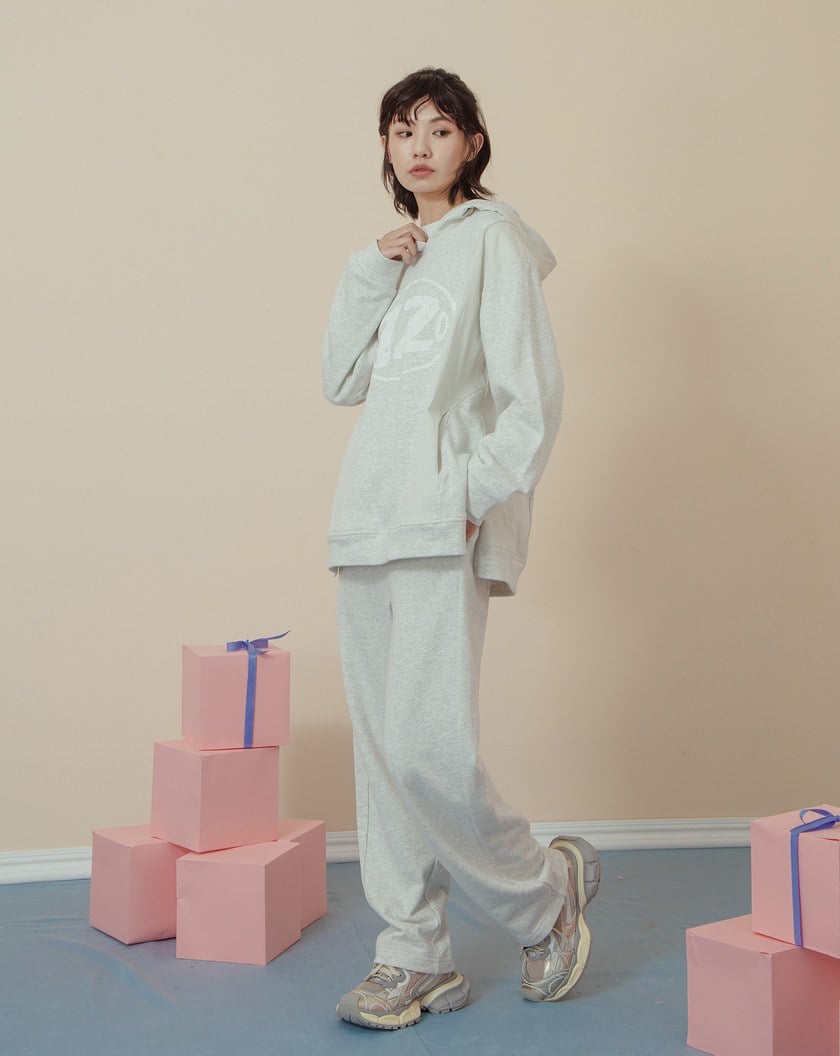 側邊顯瘦剪接抽繩鬆緊長褲(兩色)