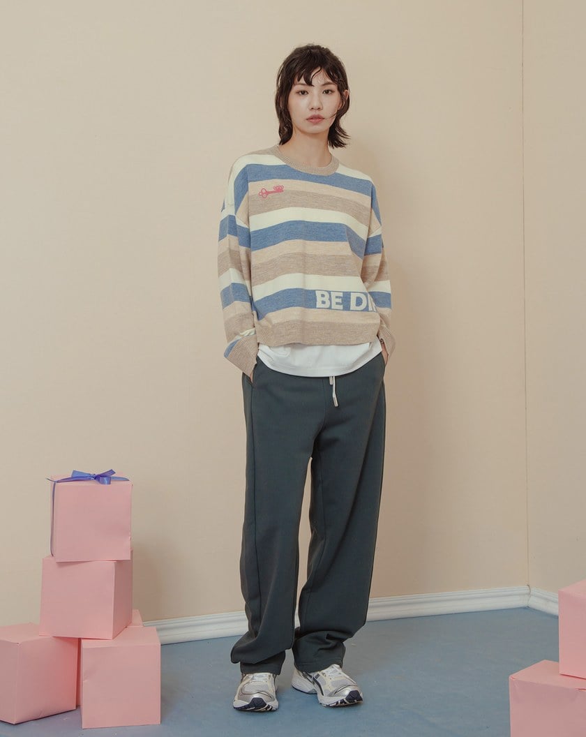 側邊顯瘦剪接抽繩鬆緊長褲(兩色)