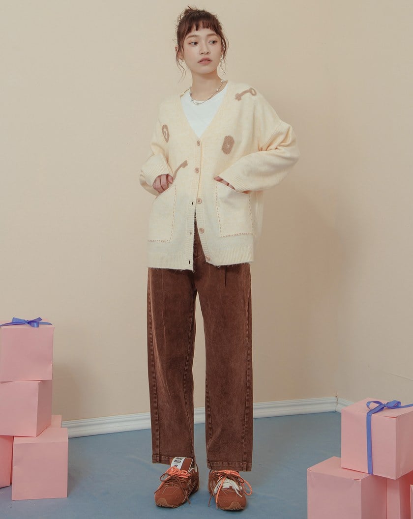 顯瘦剪接水洗腰頭抽鬚廓型褲(兩色)