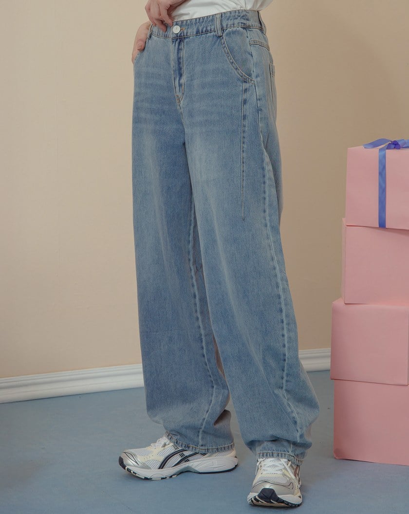 立體刷色顯瘦剪接彎刀牛仔褲