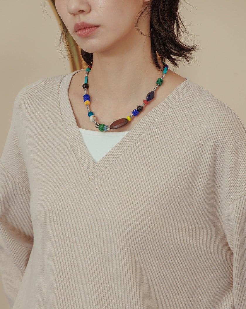 坑條假兩件造型V領落肩上衣(兩色)