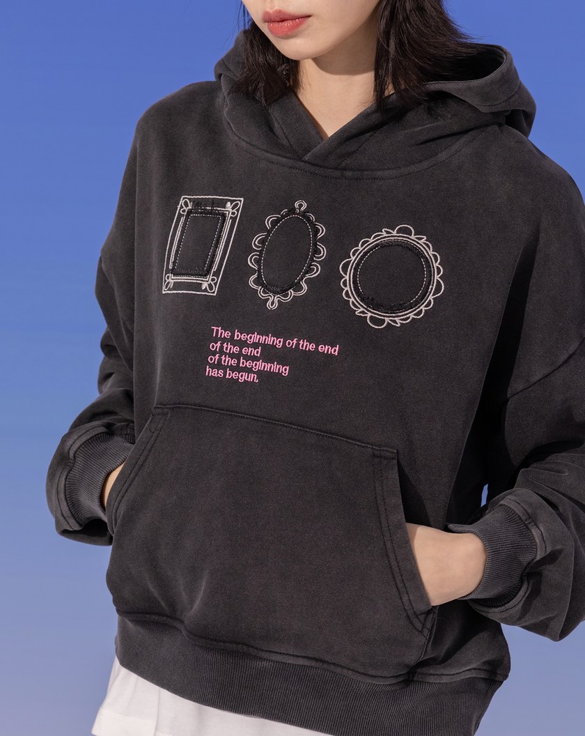 鏡面繡花洗舊感純棉口袋帽T