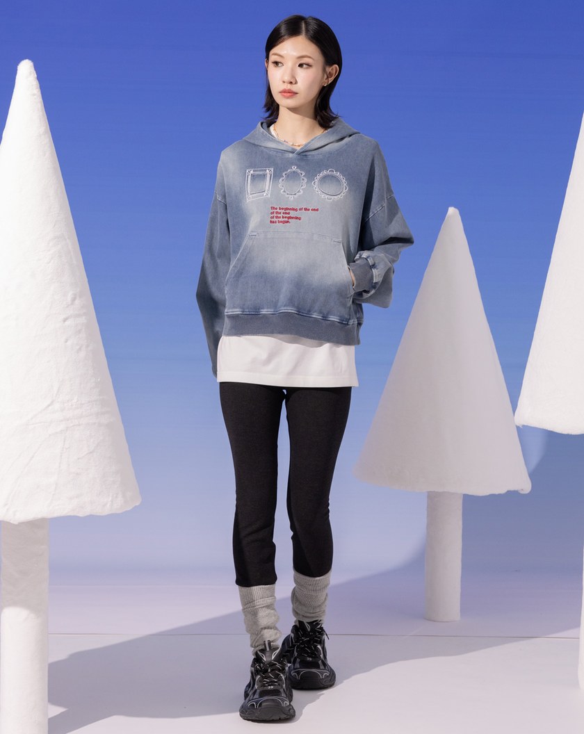 鏡面繡花水洗牛仔口袋帽T