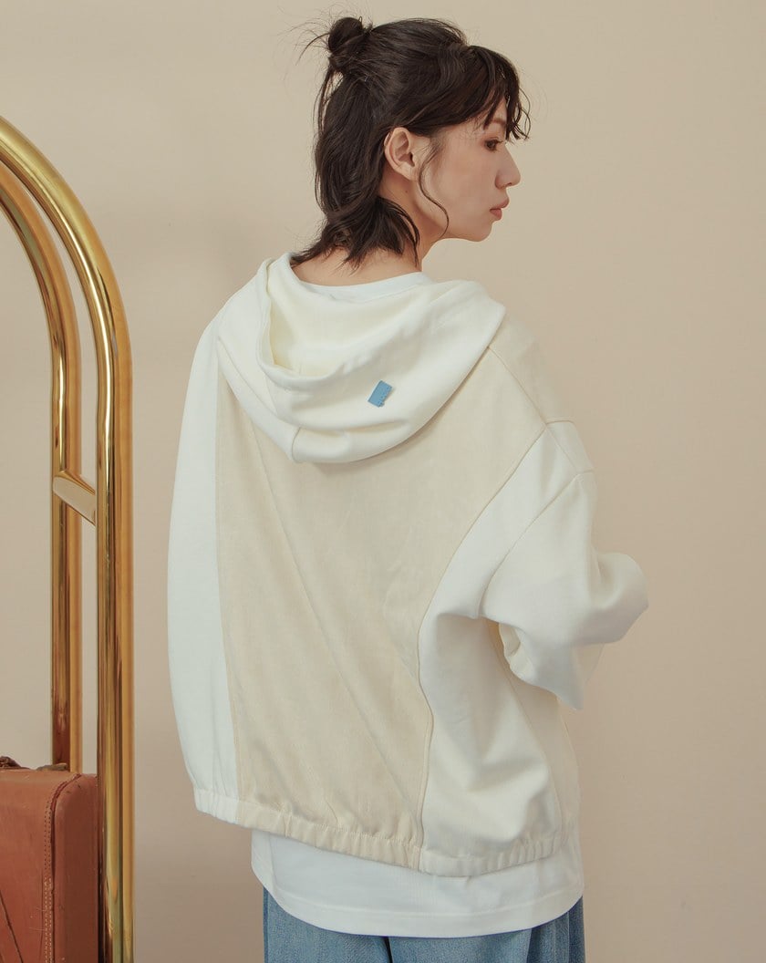 異材質配色拼接V領帽T(兩色)