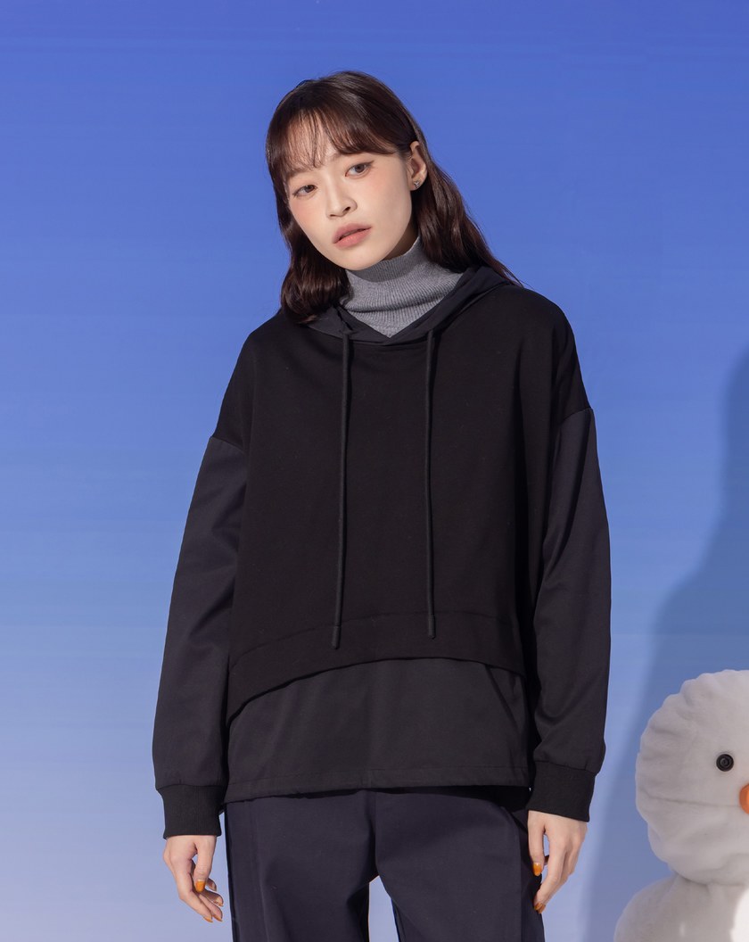 ➤異材質拼接造型帽T(兩色)