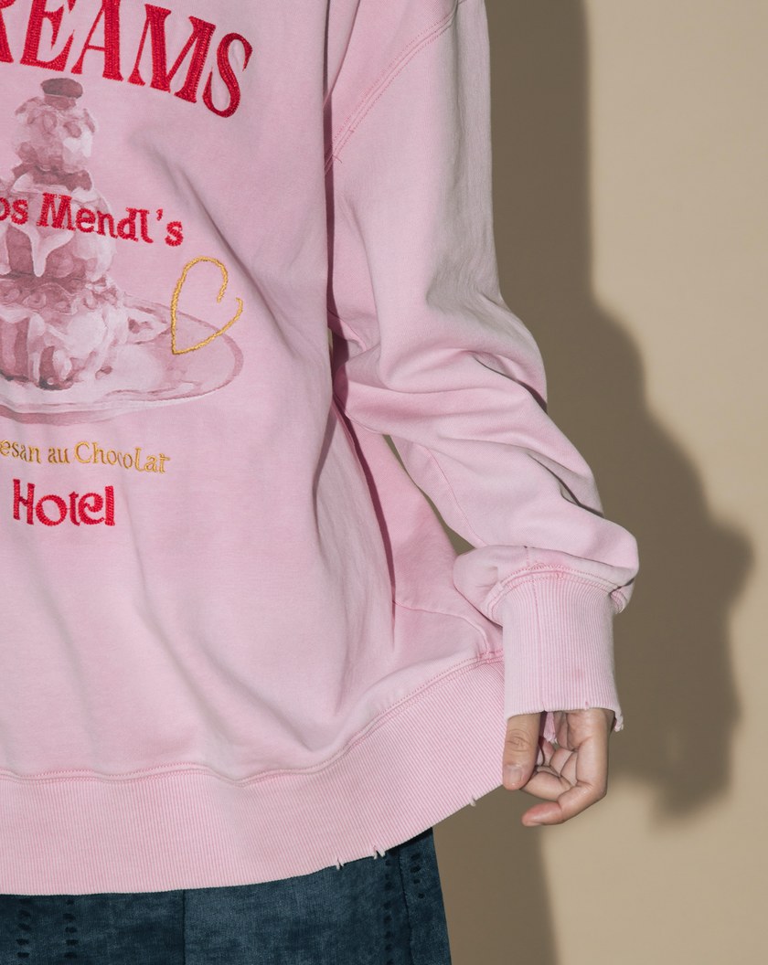 A|蠟染剪破甜點印花大學T(兩色)