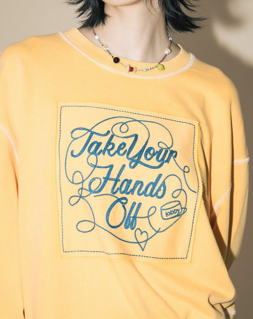 A｜特殊蠟洗爬線造型落肩大學T(兩色)