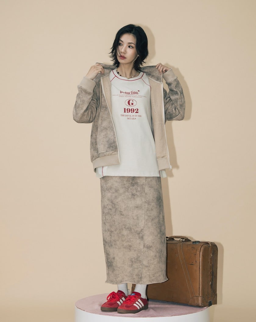 A|水洗仿舊剪破純棉打褶連帽外套(兩色)