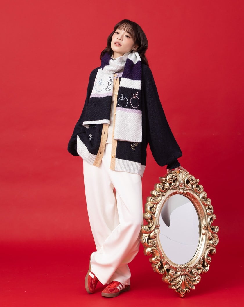 迪士尼系列 喔~不要吃蘋果開襟毛衣外套(兩色)