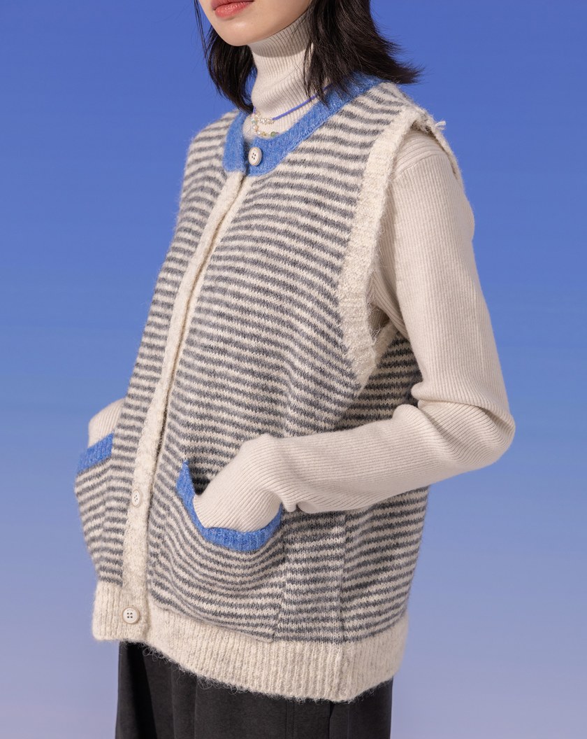 ➤撞色條紋寬袖口毛衣背心(兩色)