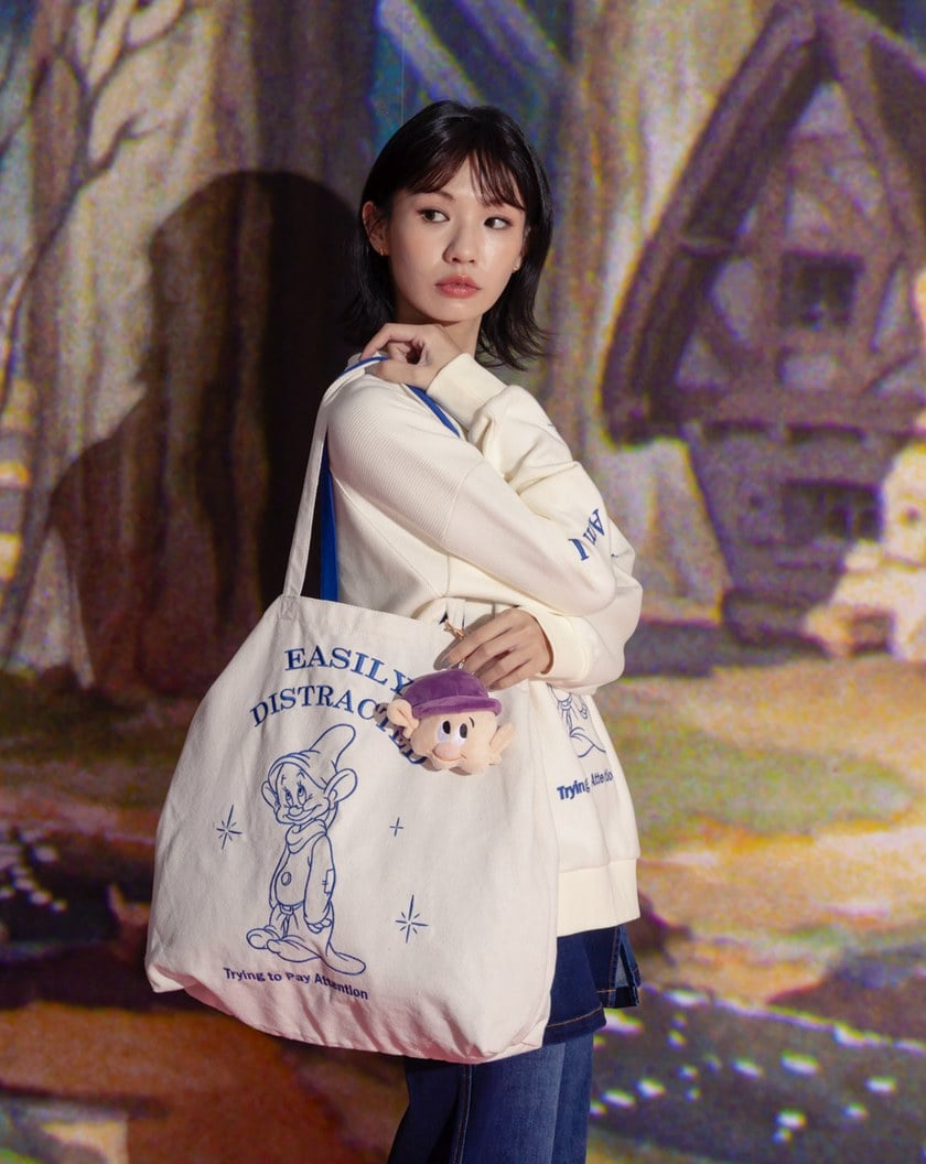 (預購)迪士尼系列 糊塗蛋立體娃娃吊飾飲料提袋