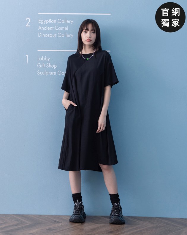 ➤顯瘦異材質拼接不對稱打褶洋裝(兩色)