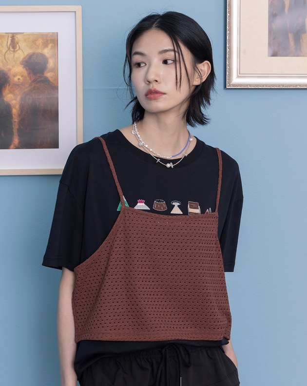 針織背心刺繡火山甜點兩件式T恤(兩色)