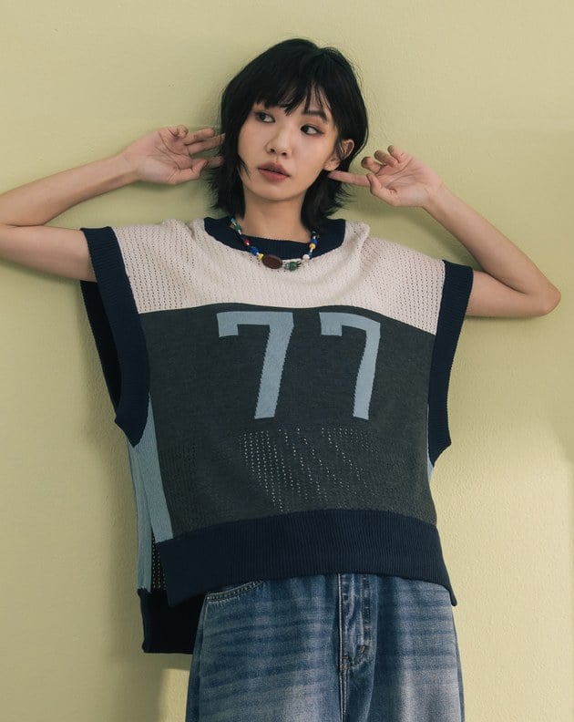 數字撞色拼接廓型針織背心(兩色)