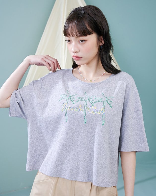 Beach Club椰子樹繡花T恤(兩色)