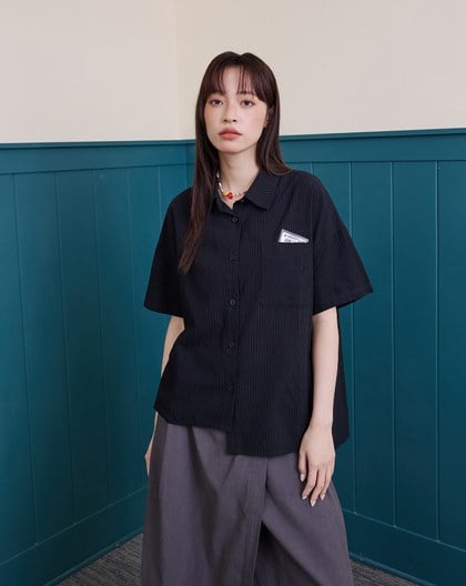 復古趣味設計不對稱下擺條紋短袖襯衫(兩色)