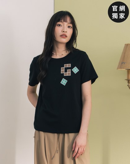 ➤g字俄羅斯方塊印花合肩T恤(兩色)