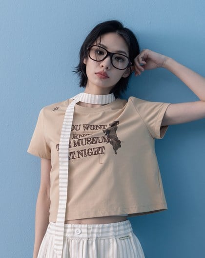 A｜博物館夜晚刺繡短版涼感T恤(三色)