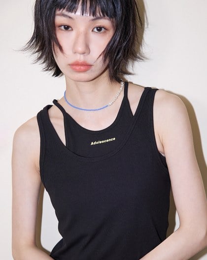 A｜英文字印花兩件式彈性合身背心(兩色)