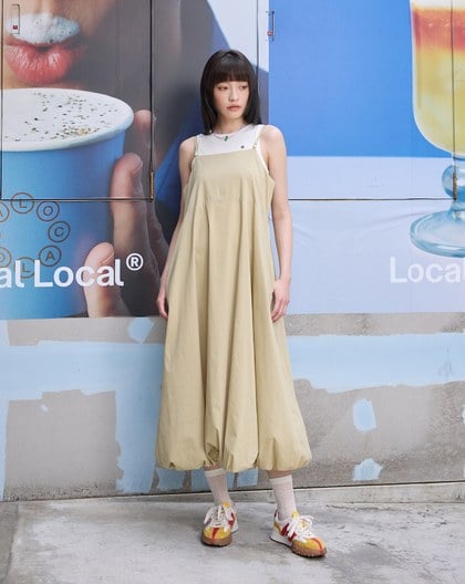 蛋糕裝飾花苞造型吊帶洋裝(兩色)