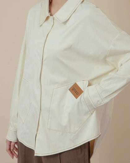 不規則口袋造型麂皮廓型長袖襯衫(兩色)