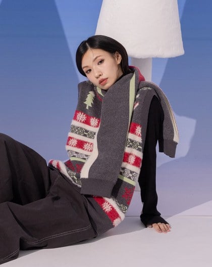 雪花圖騰毛絨V領毛衣背心(兩色)