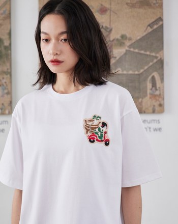 ➤酸菜白肉鍋羅紋領寬鬆落肩T恤