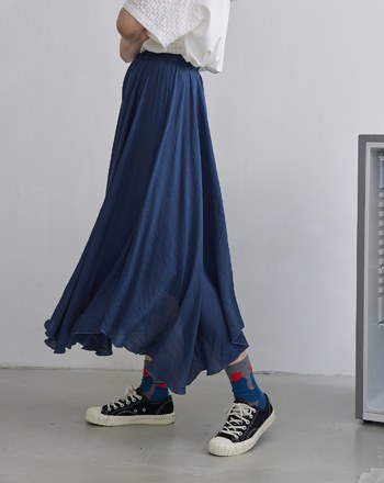 不對稱裙擺鬆緊長裙(兩色)